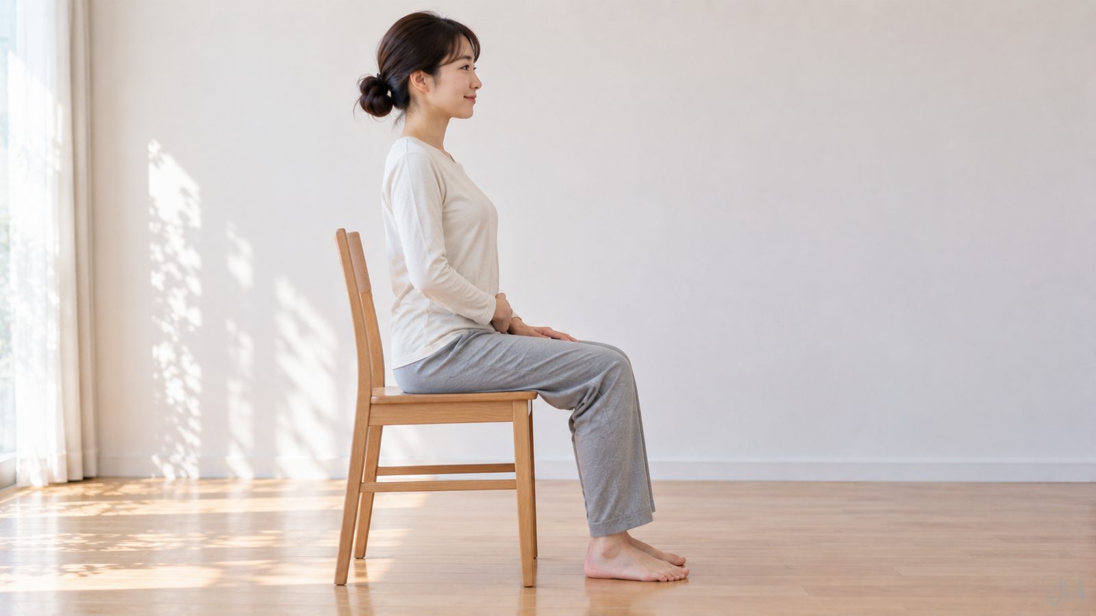 座った姿勢で骨盤底筋トレーニングを行うときの座り方